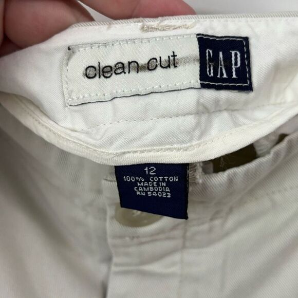 Vintage Y2K Gap Clean Cut Button Fly Khaki Shorts 12 - Picture 2 of 3